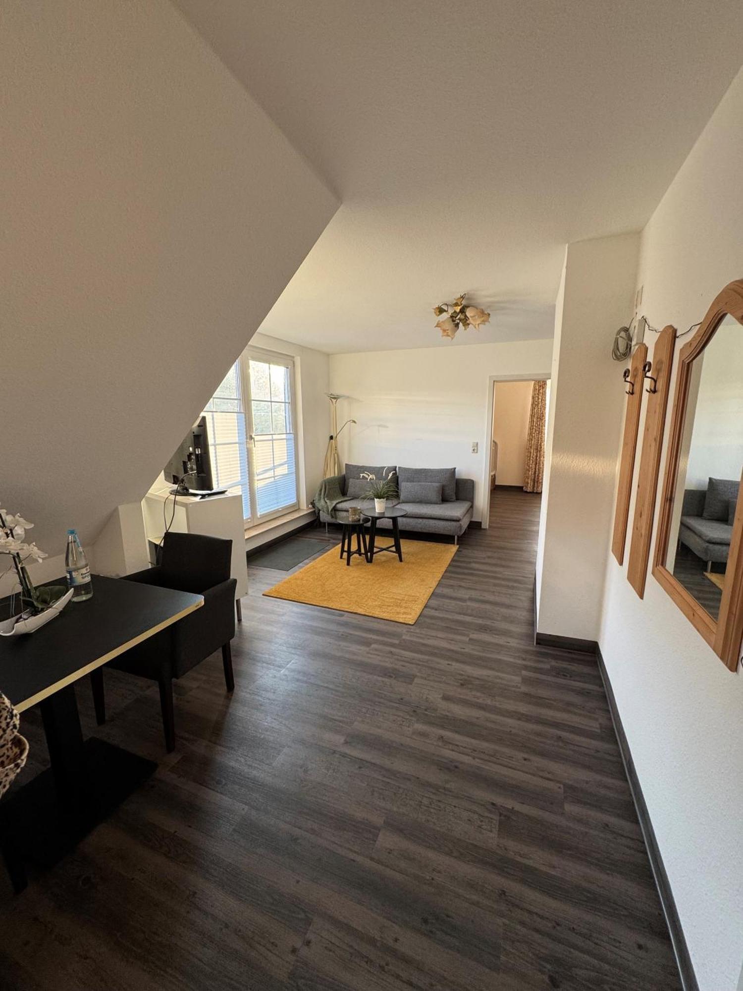 Flair Hotel Vier Jahreszeiten Bad Urach Bagian luar foto